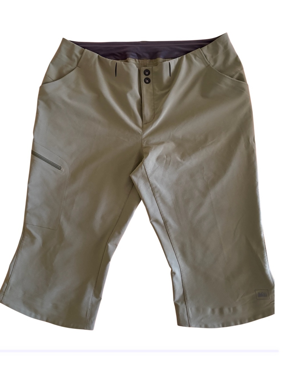 REI | Olive Athletic Kicker Capri. Hiking. Outdoors. Size 16. Pockets.